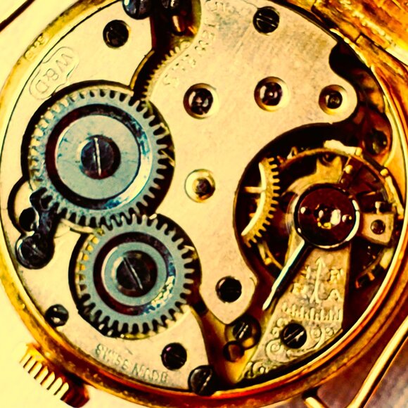 Gentle and Cordial While Maintaining that Sophisticated Air of Timeless Luxury - Picture 16 of 16